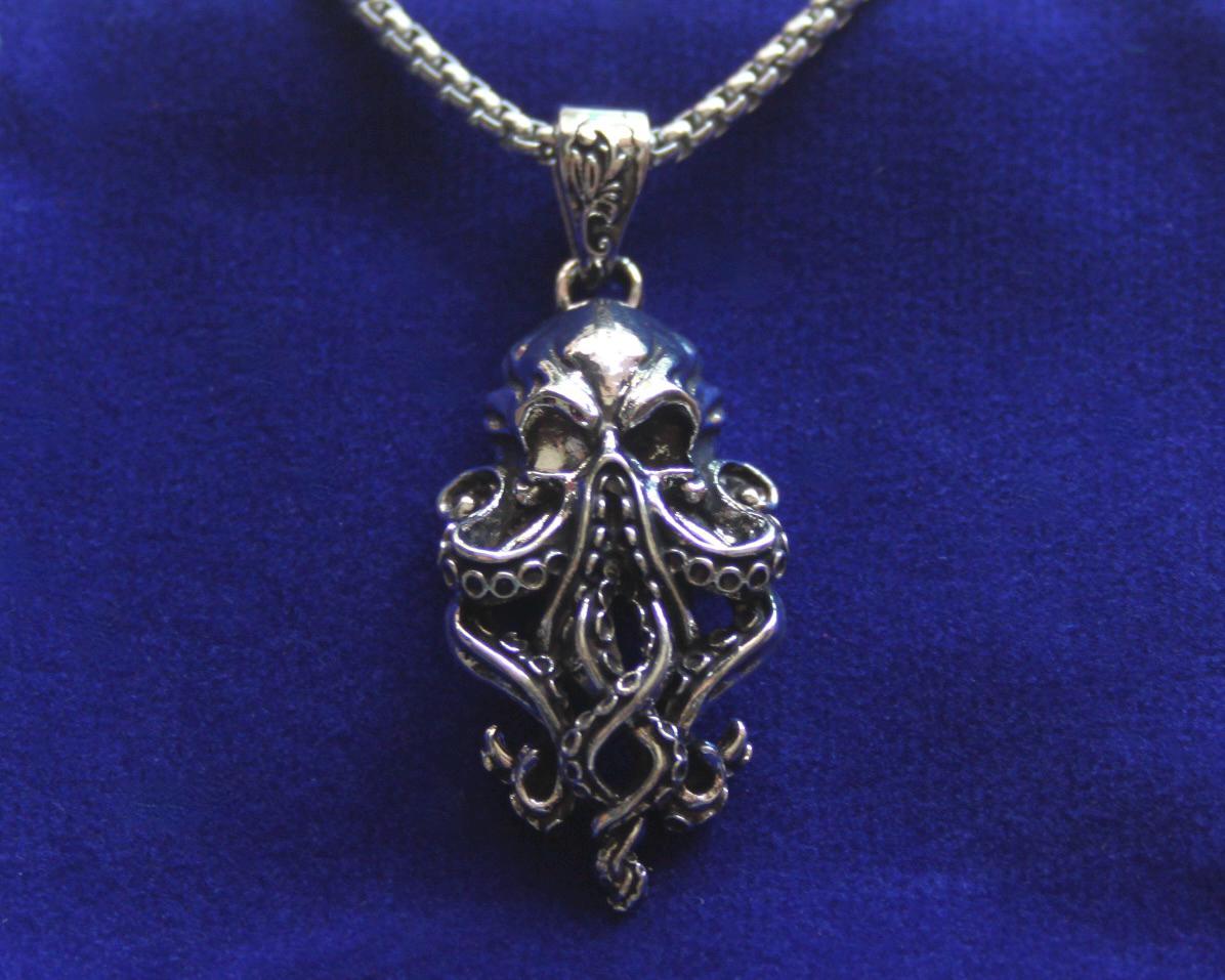Cthulhu Head Pendant Necklace with Gift Pouch, Silver Stainless Steel