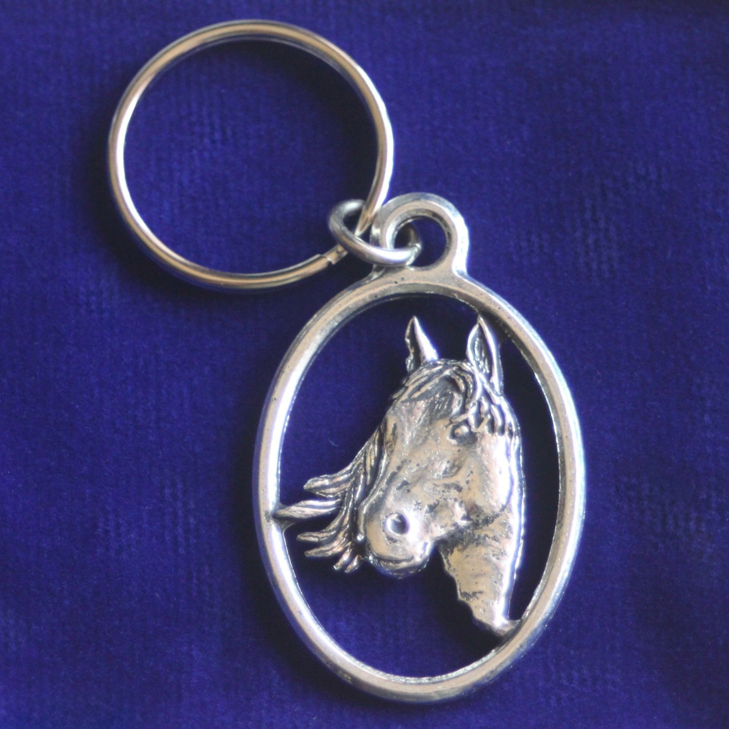 Horse Head Keyring with Gift Pouch, Pewter, silver metal