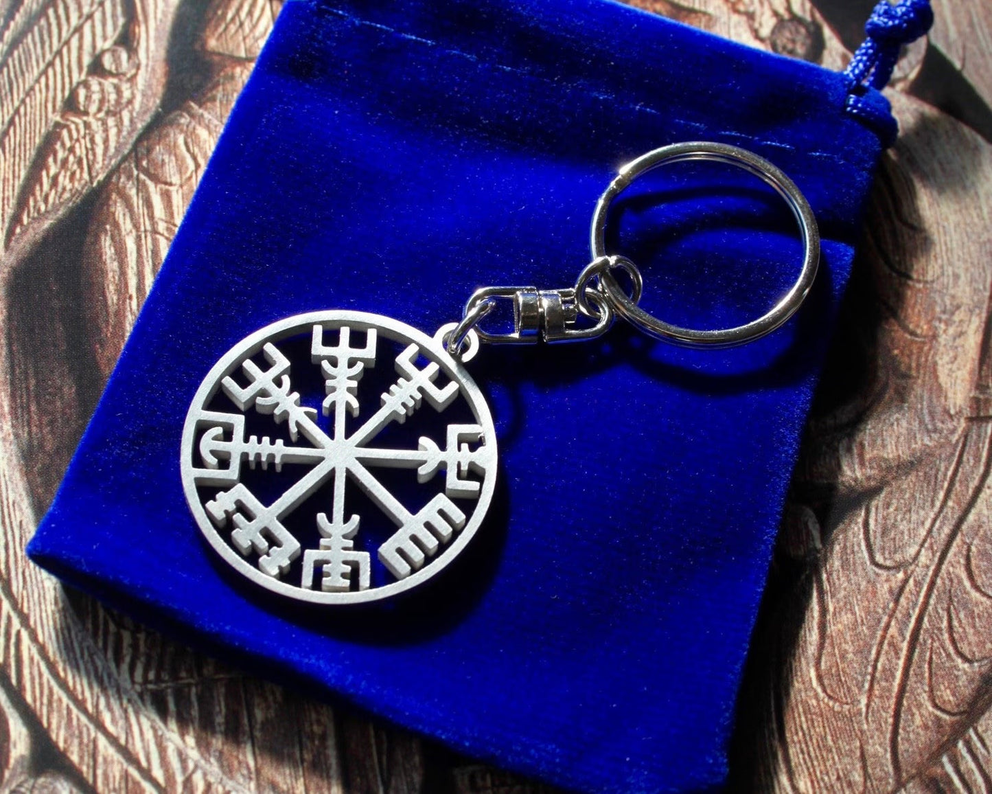 Viking Vegvisir Pendant Keyring, Norse Compass Viking St. Christopher Silver Stainless Steel Keychain