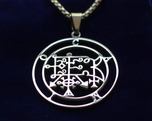 camio sigil silver pendant necklace