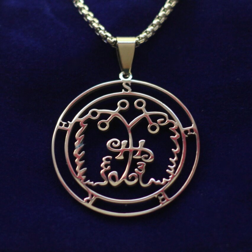 Seere Sigil Pendant Necklace, Silver Stainless Steel, Lesser Key of Solomon